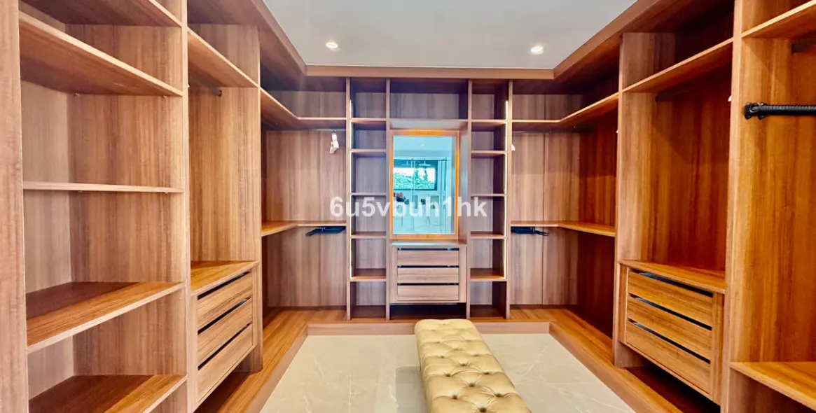 Venta de villa independiente en Benalmadena Costa 17