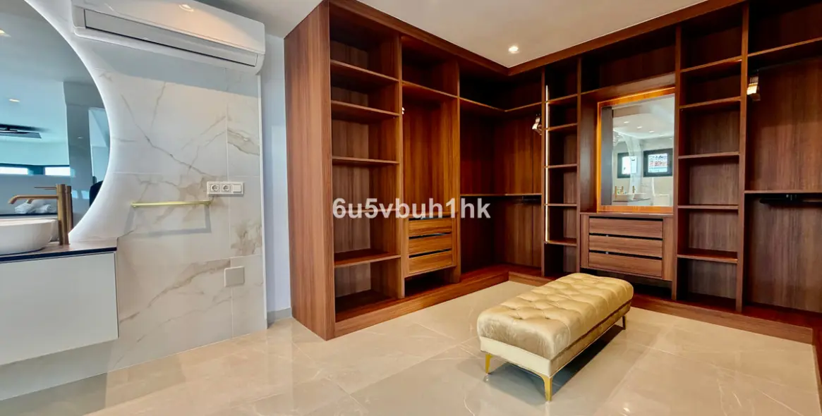 Venta de villa independiente en Benalmadena Costa 18
