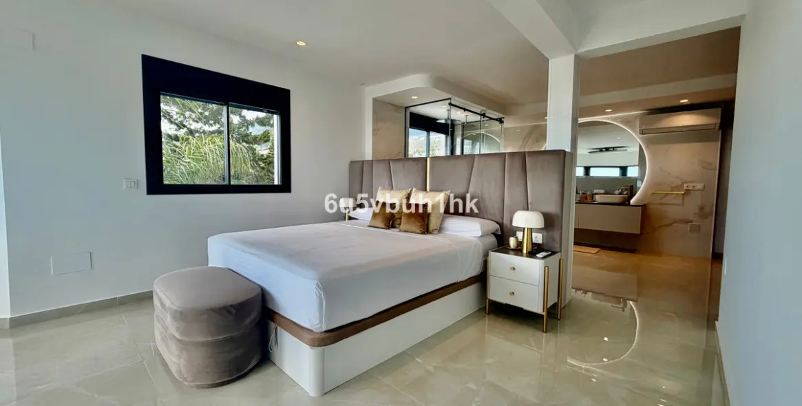 Venta de villa independiente en Benalmadena Costa 21