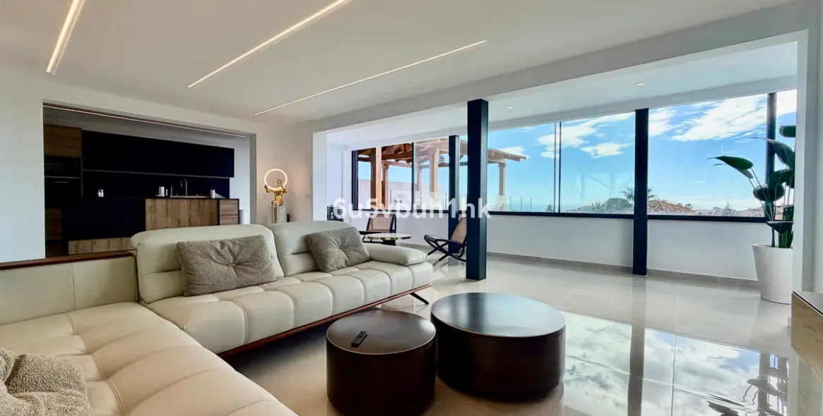 Venta de villa independiente en Benalmadena Costa 25