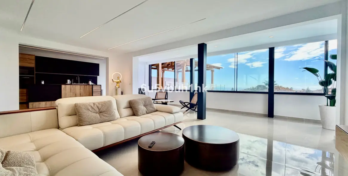 Venta de villa independiente en Benalmadena Costa 26