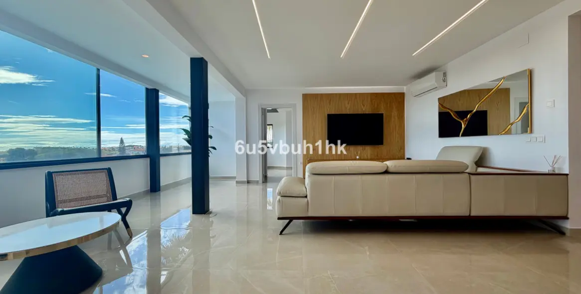Venta de villa independiente en Benalmadena Costa 42