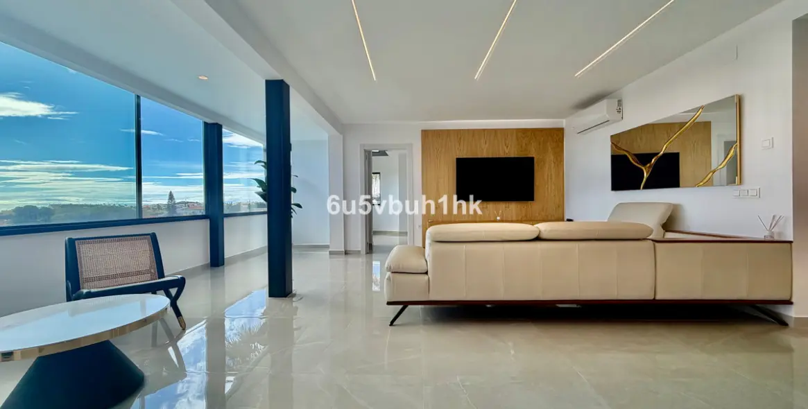 Venta de villa independiente en Benalmadena Costa 44