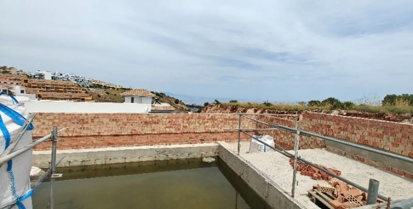 Продажа  отдельно стоящей виллы в Benalmadena 14