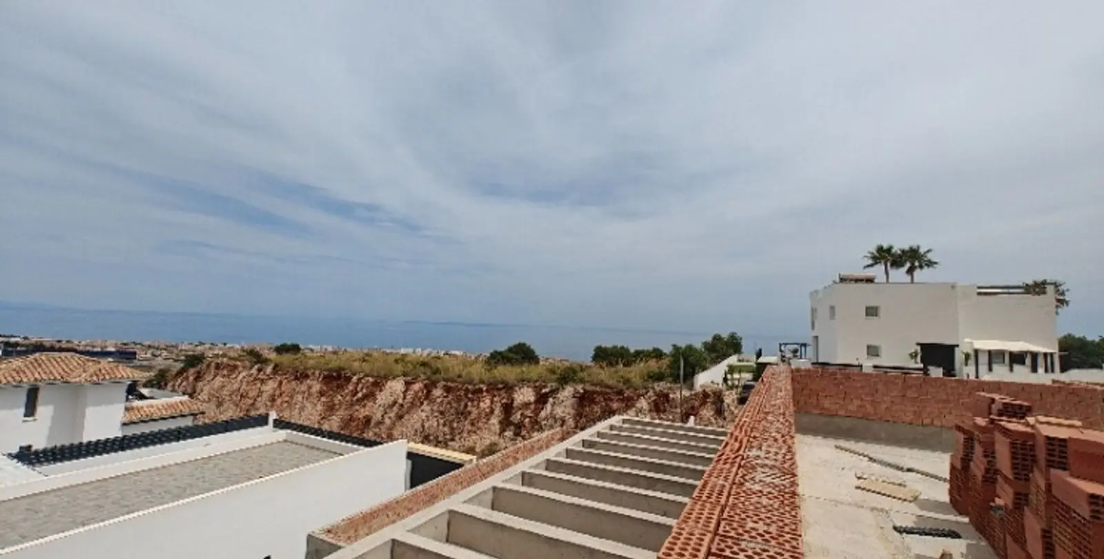 Продажа  отдельно стоящей виллы в Benalmadena 22