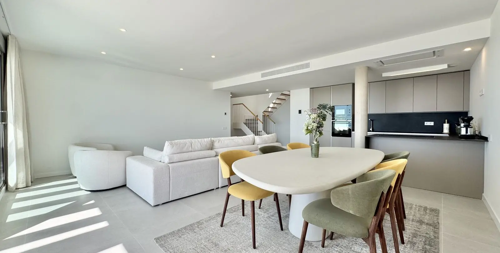 Sale of penthouse in Selwo 3