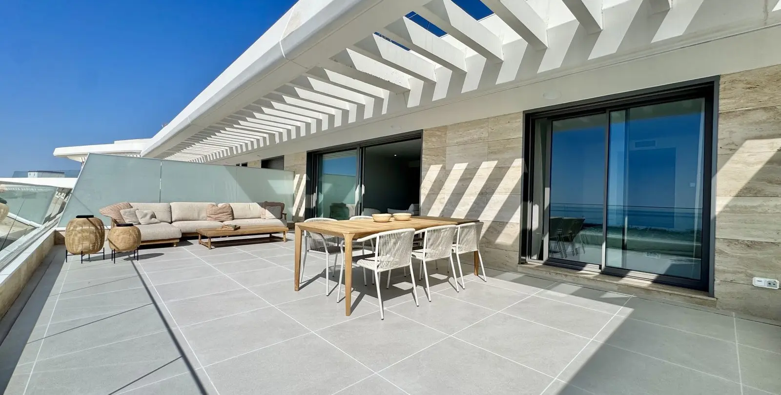 Sale of penthouse in Selwo 10