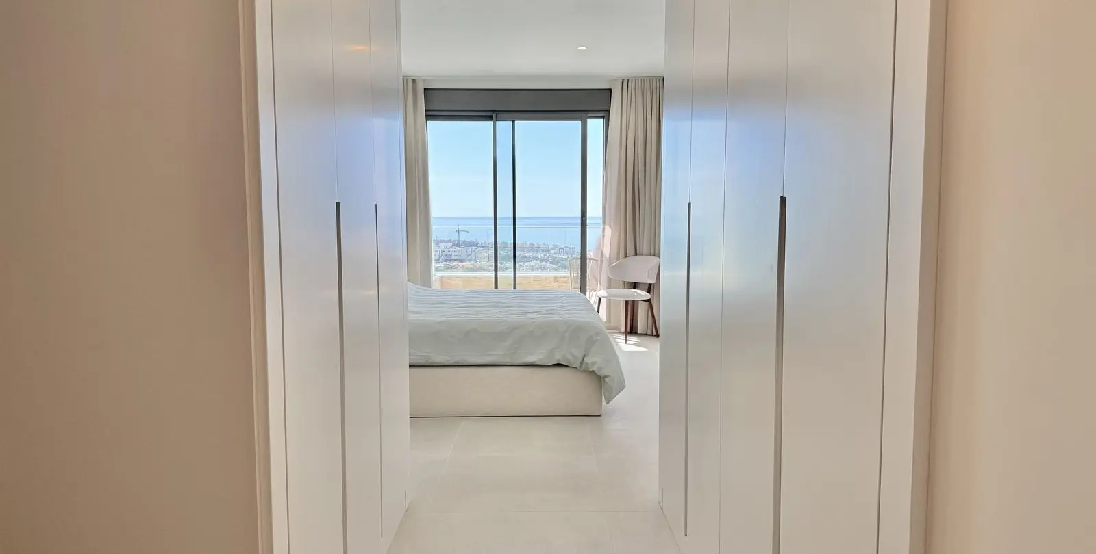 Sale of penthouse in Selwo 16
