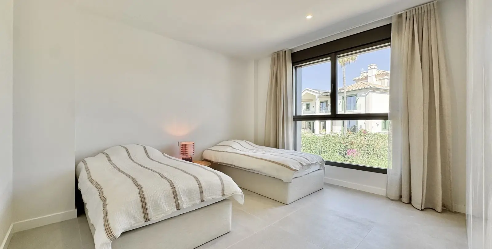 Sale of penthouse in Selwo 20