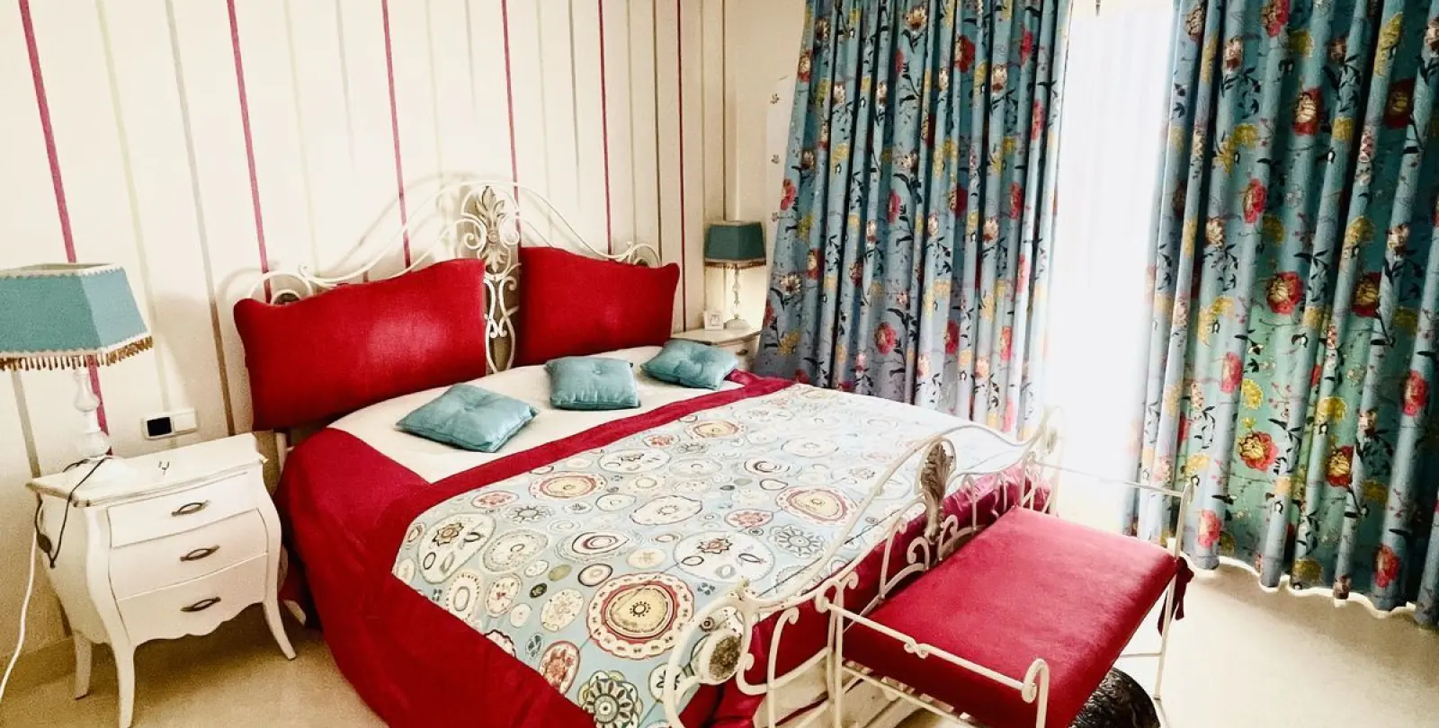 Sale of penthouse in Benahavís 13