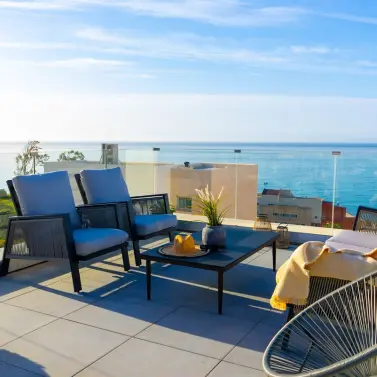Venta de villa independiente en Higueron