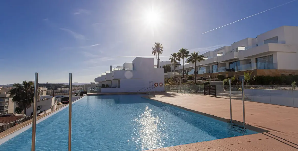 Venta de villa independiente en Higueron 21