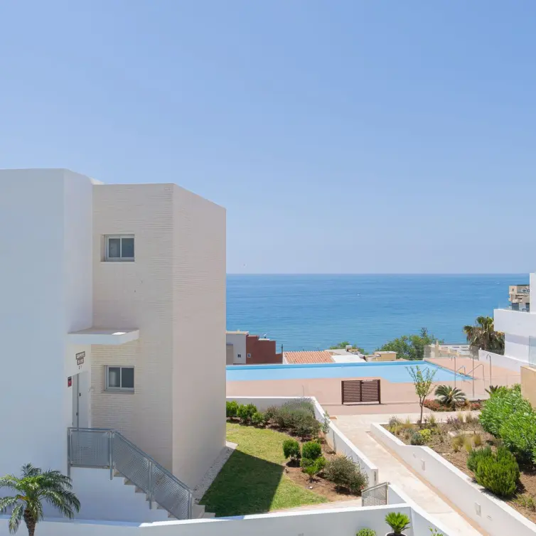 Sale of detached villa in Higueron