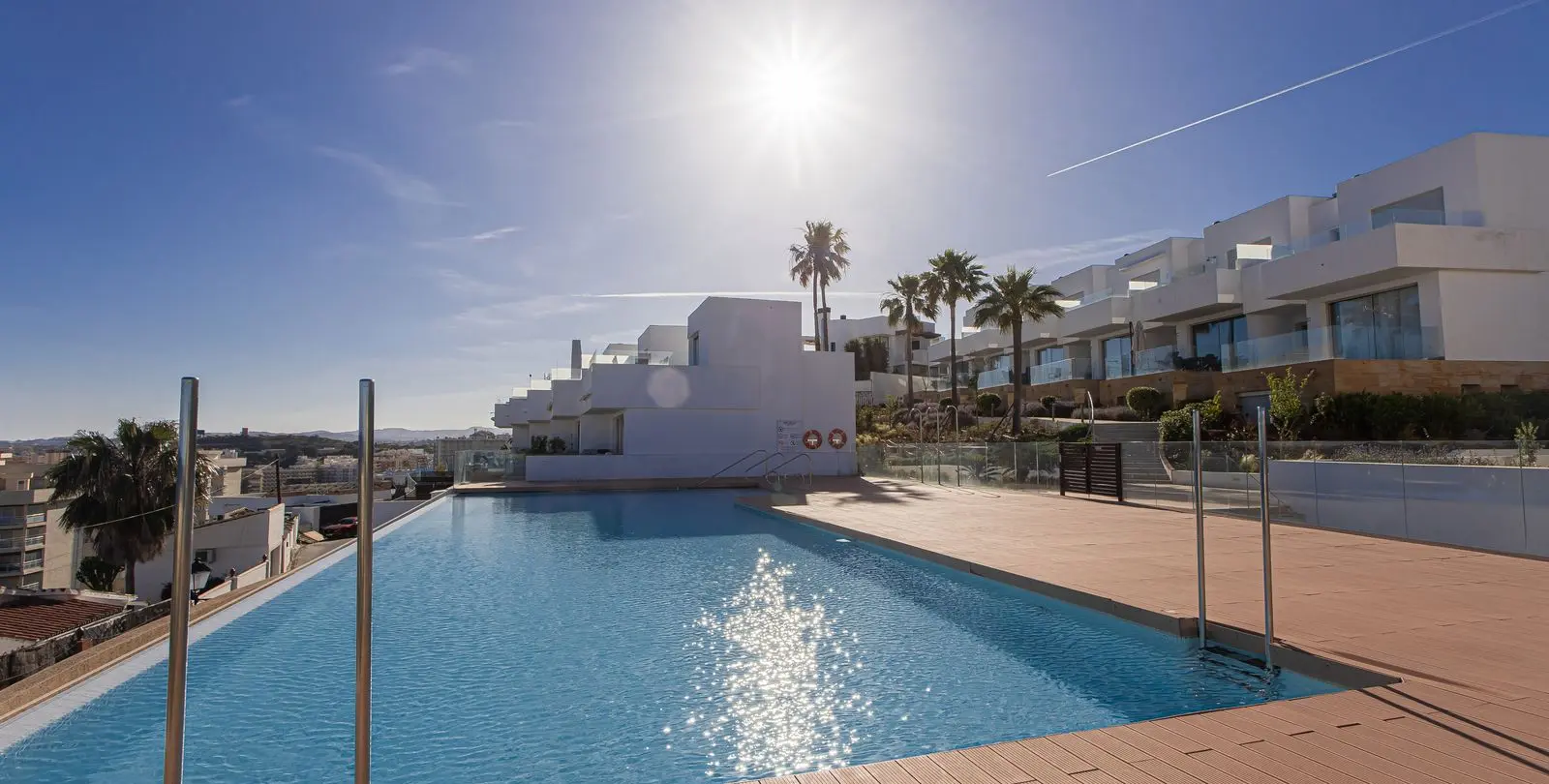 Sale of detached villa in Higueron 21