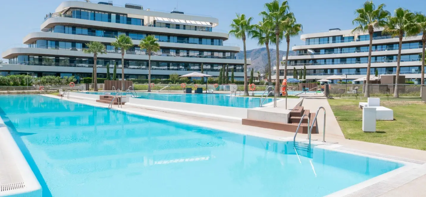 Sale of penthouse duplex in Torremolinos 1