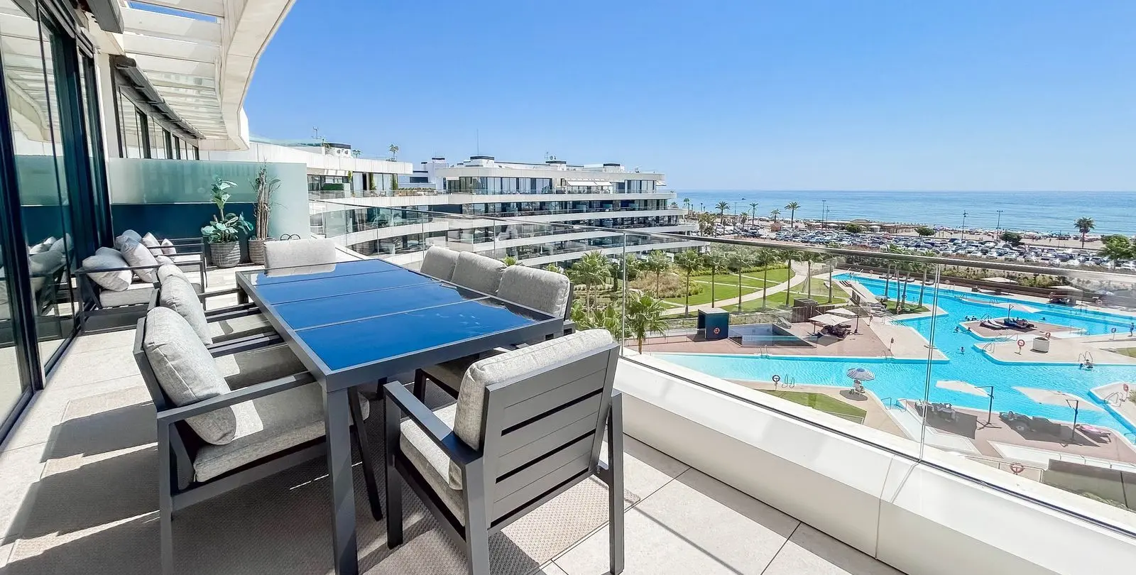 Sale of penthouse duplex in Torremolinos 8