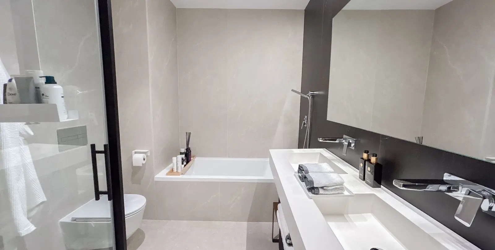 Sale of penthouse duplex in Torremolinos 25