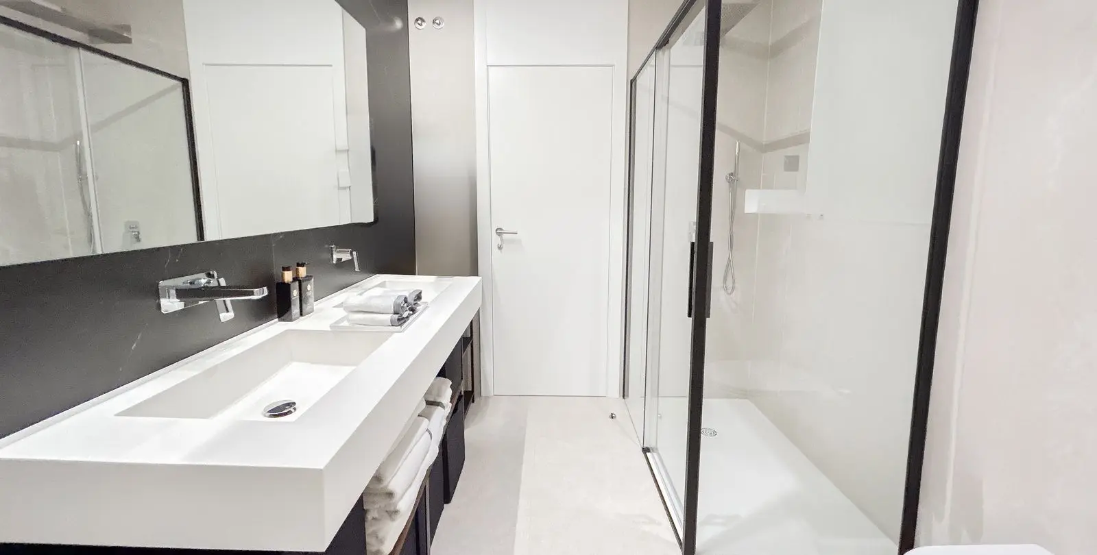 Sale of penthouse duplex in Torremolinos 26