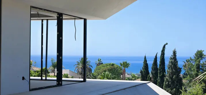 Venta de villa independiente en Hacienda Las Chapas 3
