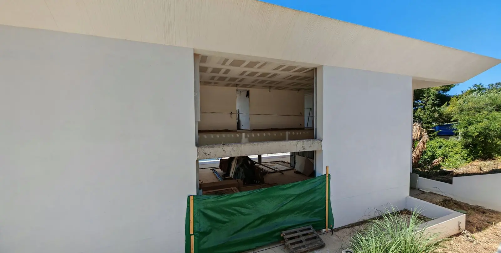 Sale of detached villa in Hacienda Las Chapas 10