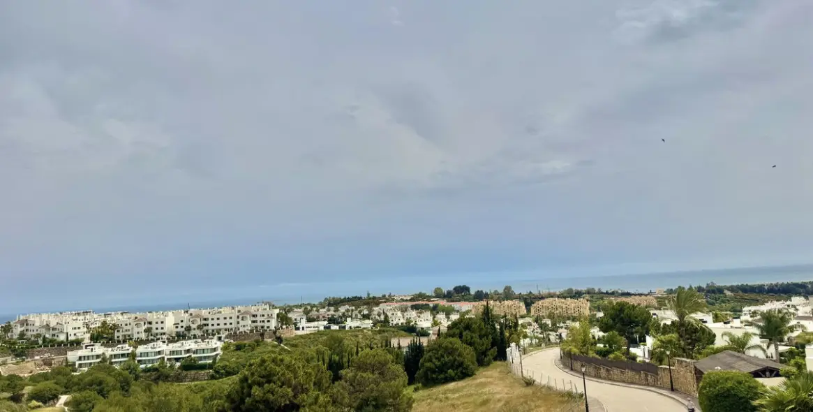 Alquiler a largo plazo de ático en Selwo 26