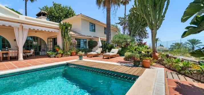 Venta de villa independiente en Benalmadena 2