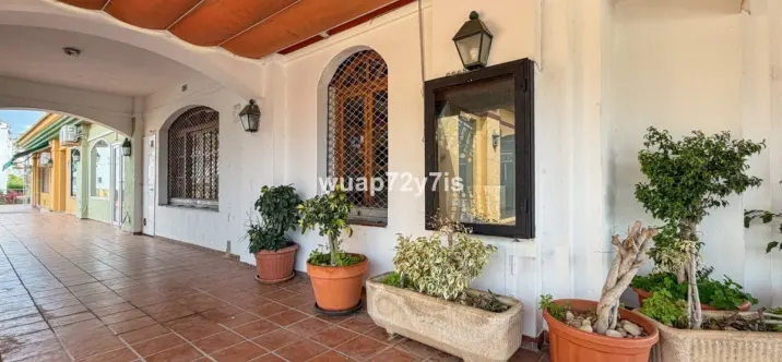 Long-term rent of restaurant in Estepona 3