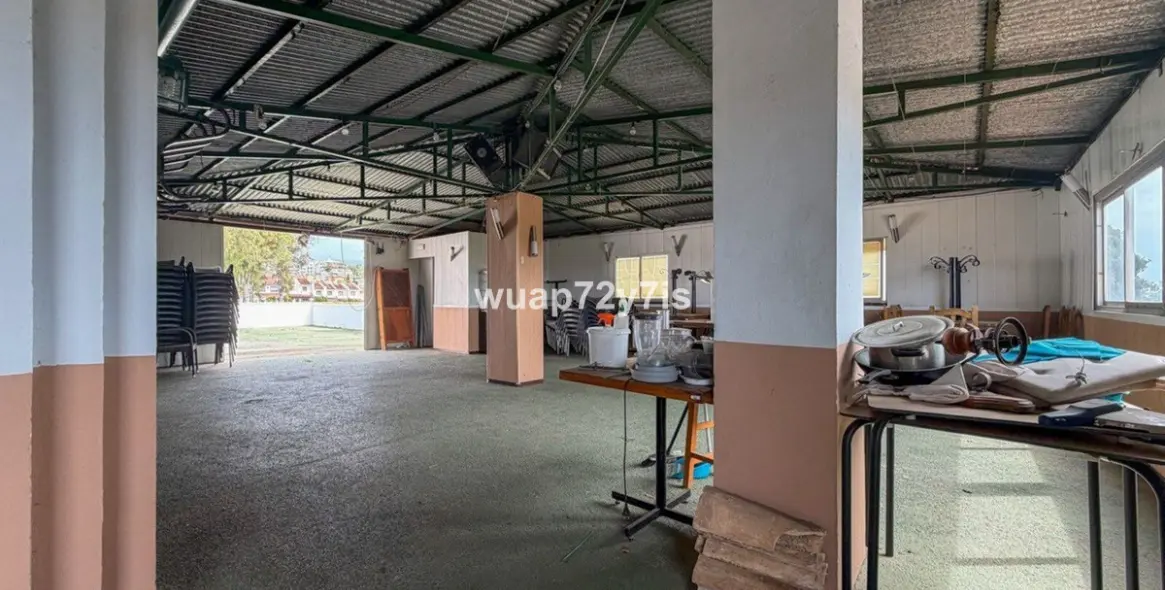 Long-term rent of restaurant in Estepona 22