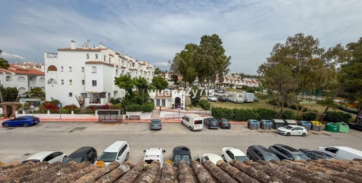 Long-term rent of restaurant in Estepona 27