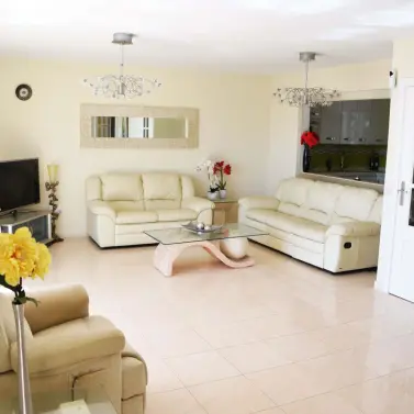 Sale of penthouse in Fuengirola