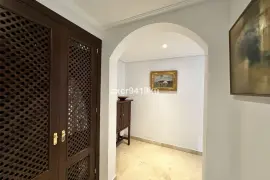 Image 4 thumb