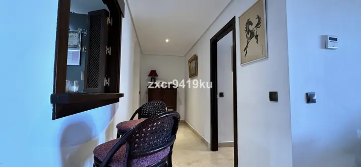 Venta de apartamento en planta baja en La Mairena 4