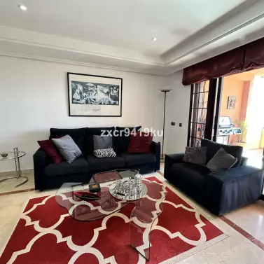Venta de apartamento en planta baja en La Mairena