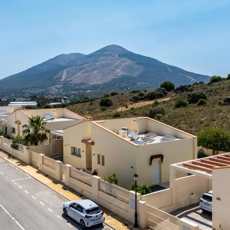 Venta de villa independiente en Coín