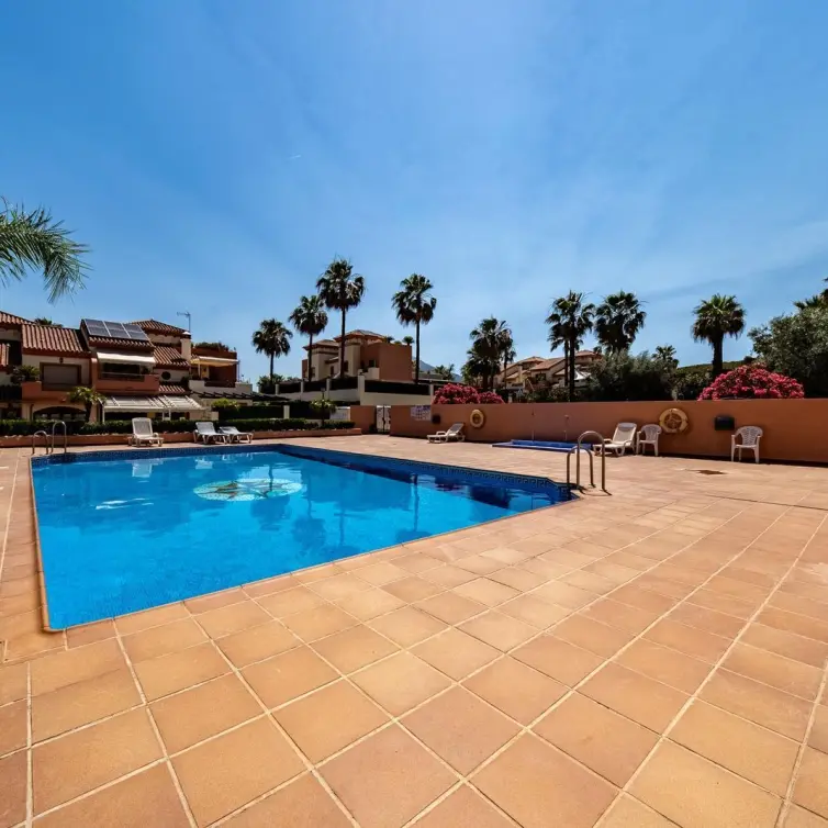 Venta de villa independiente en Coín