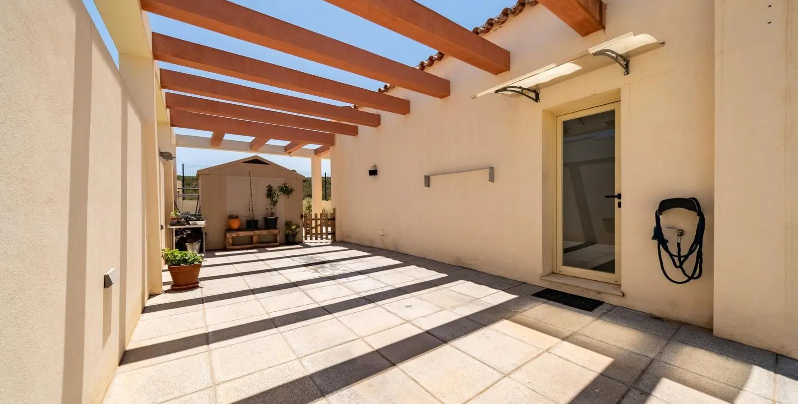 Sale of detached villa in Coín 23