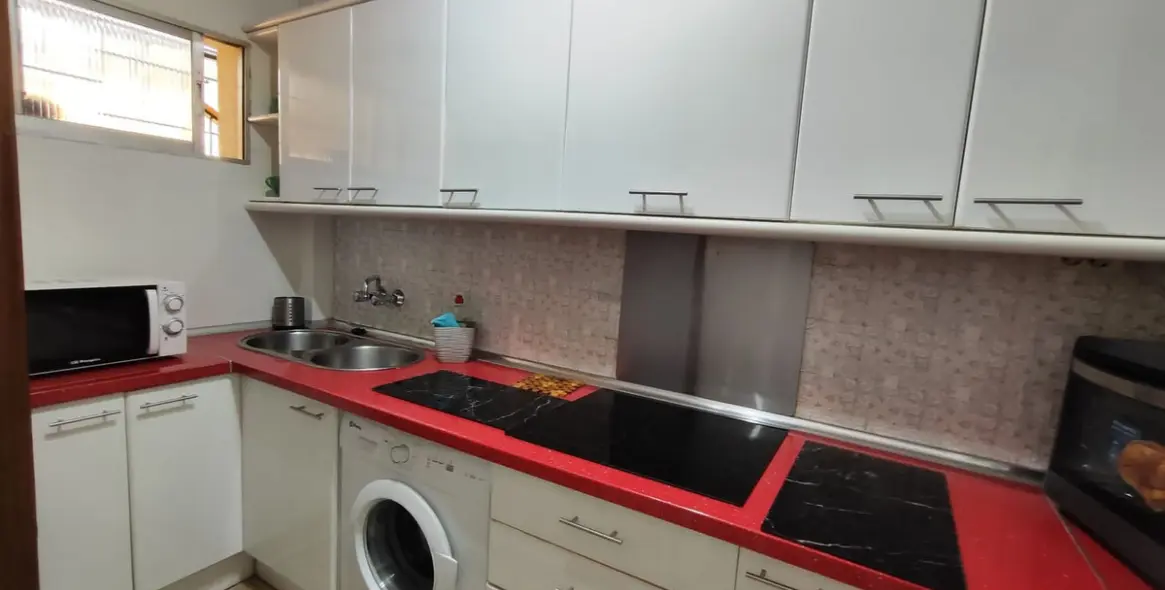 Sale of middle floor apartment in Fuengirola 23