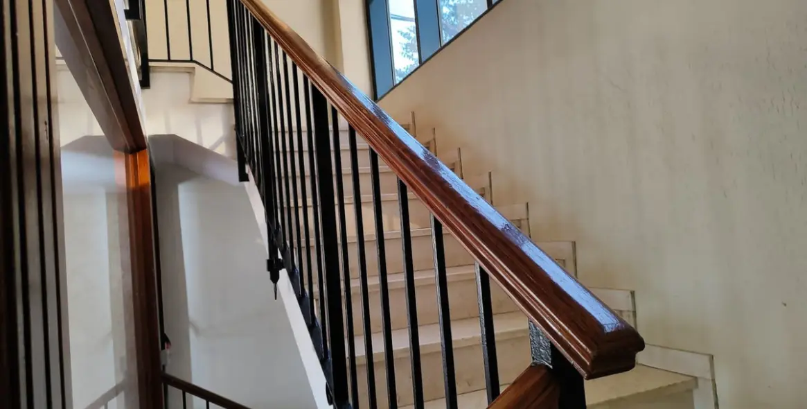 Sale of middle floor apartment in Fuengirola 30