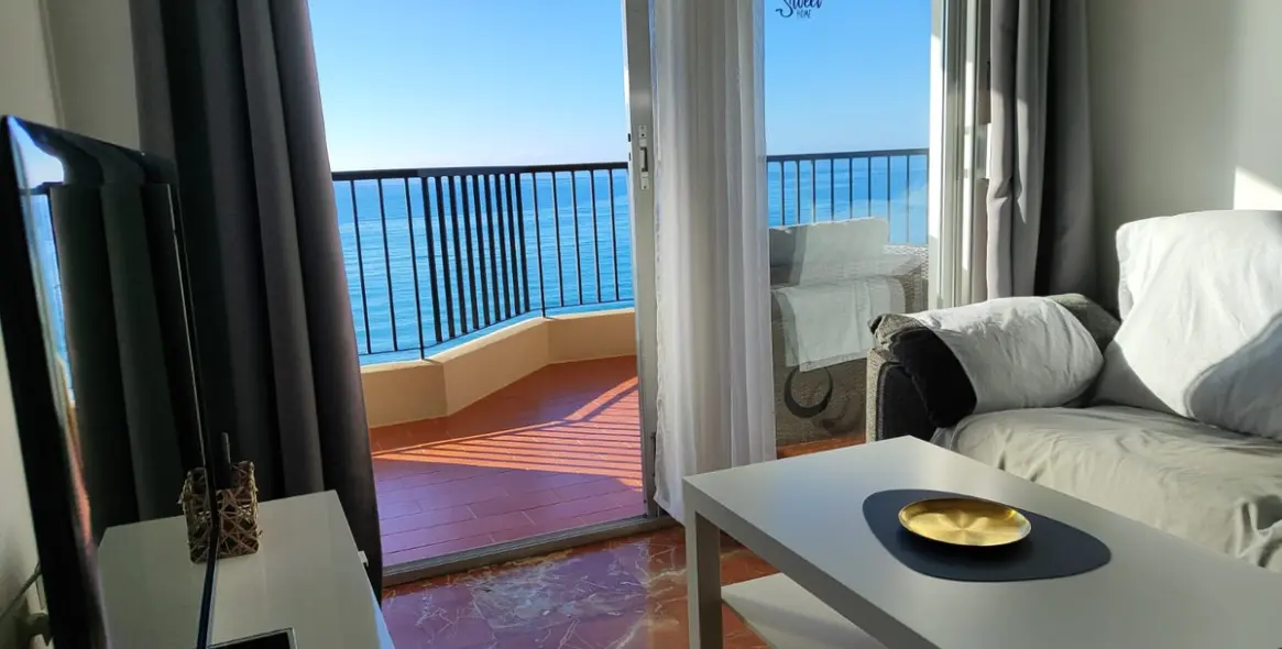 Sale of middle floor apartment in Fuengirola 47