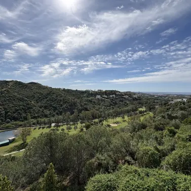 Sale of penthouse in La Quinta