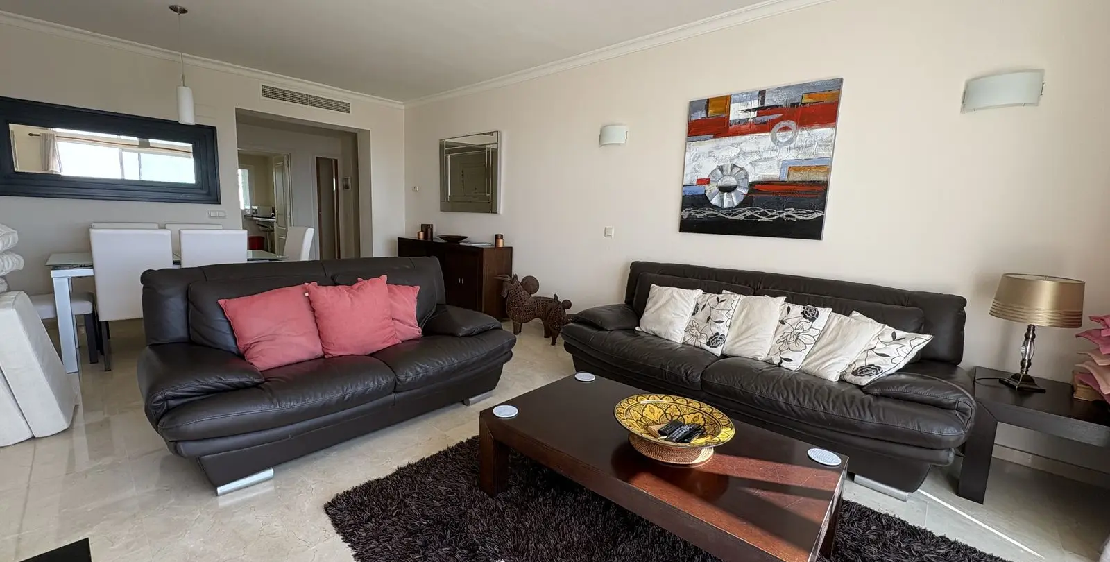 Sale of penthouse in La Quinta 5