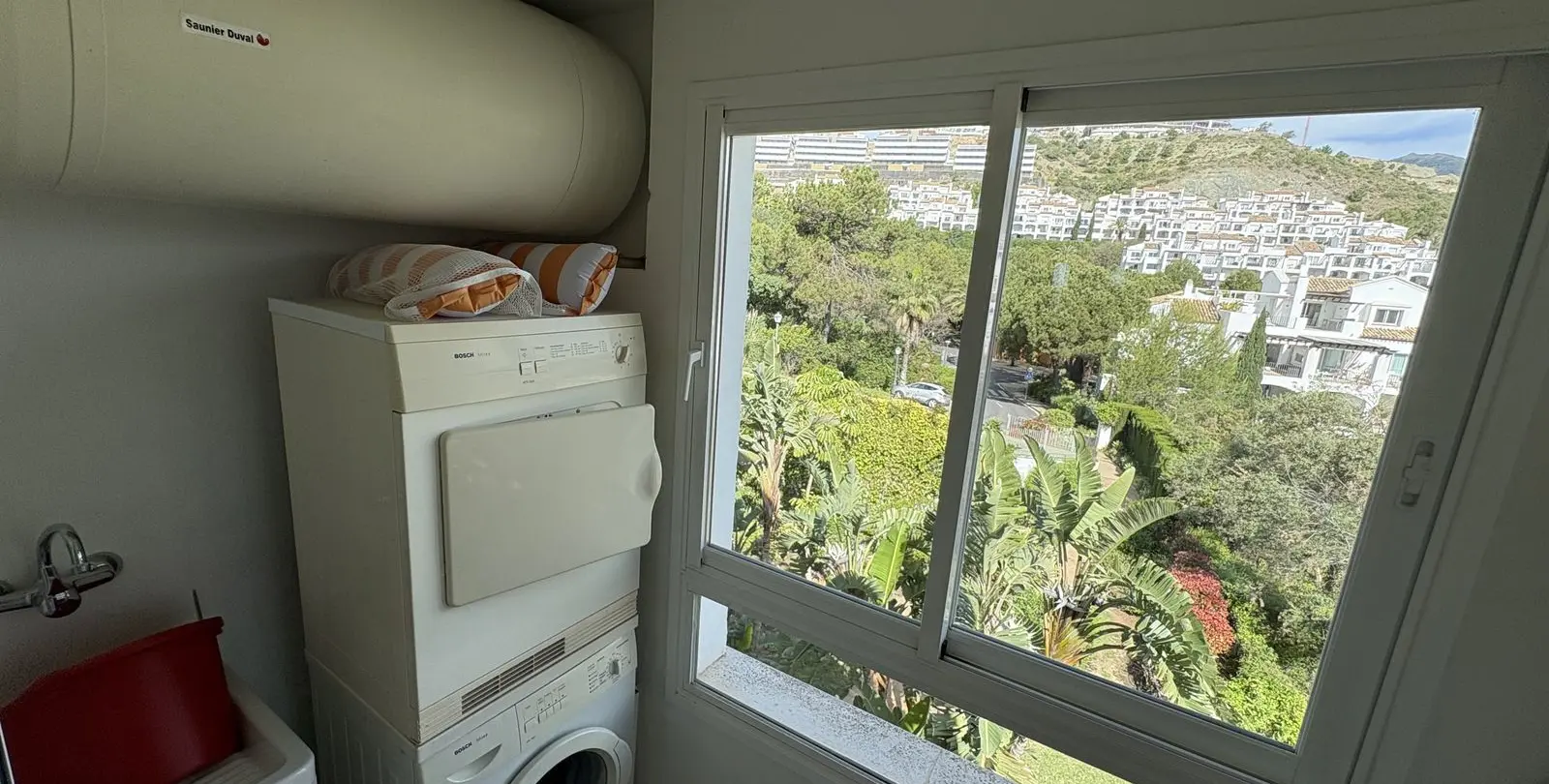 Sale of penthouse in La Quinta 8
