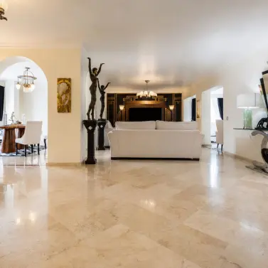 Sale of penthouse duplex in Guadalmina Alta