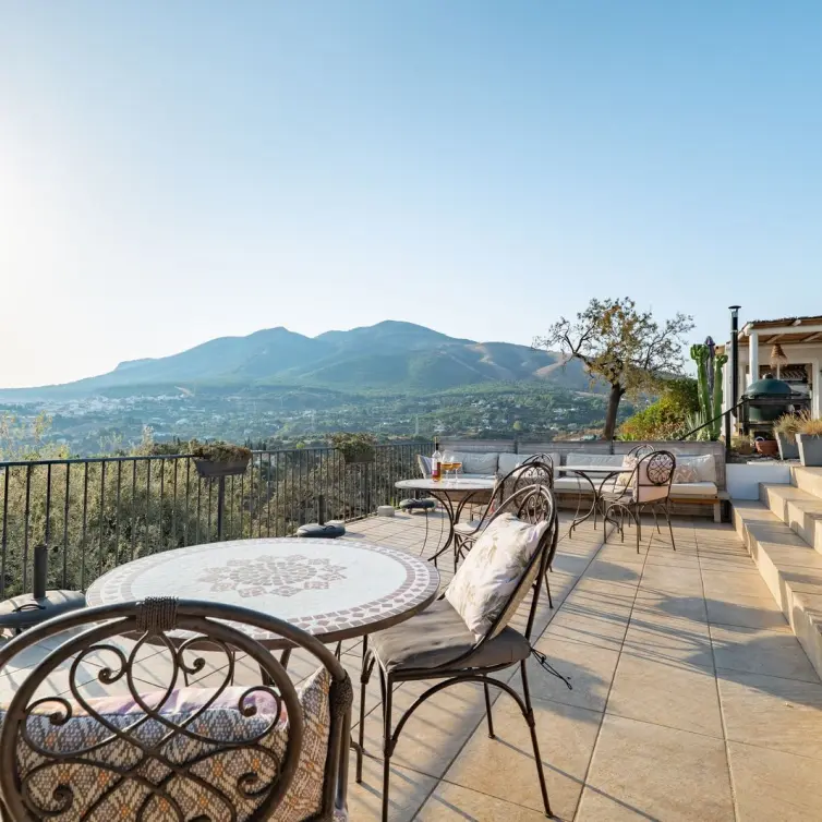 Sale of detached villa in Alhaurín el Grande