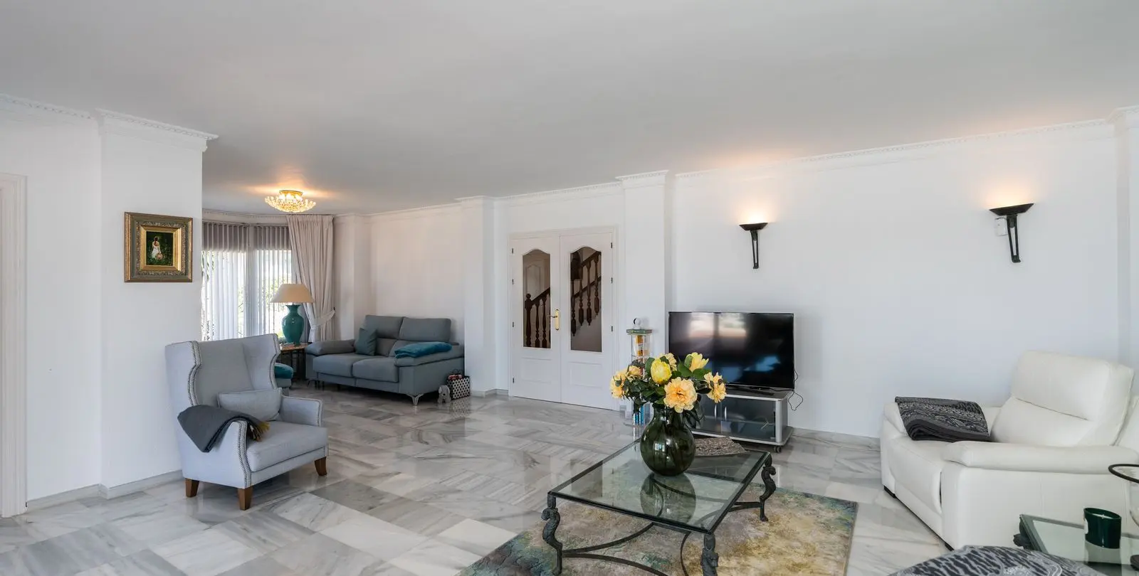 Venta de villa independiente en El Chaparral 5