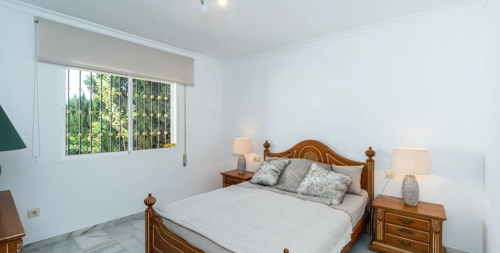 Venta de villa independiente en El Chaparral 14
