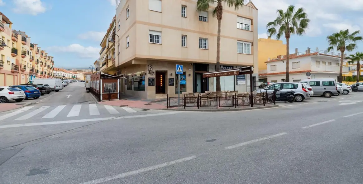 Sale of hostel in Mijas 3