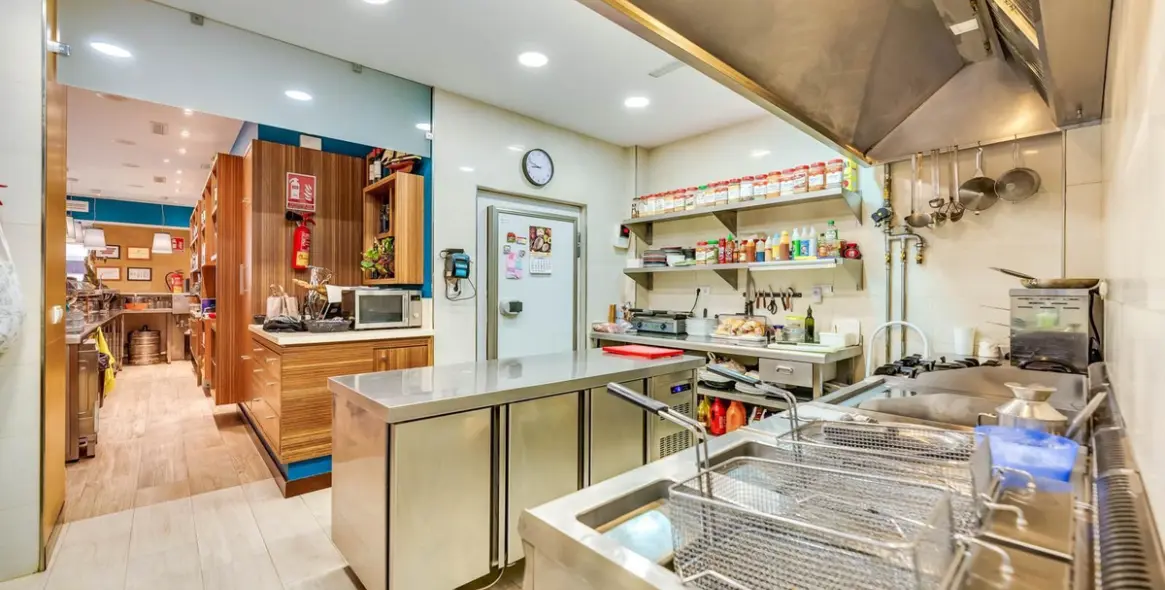 Sale of hostel in Mijas 21