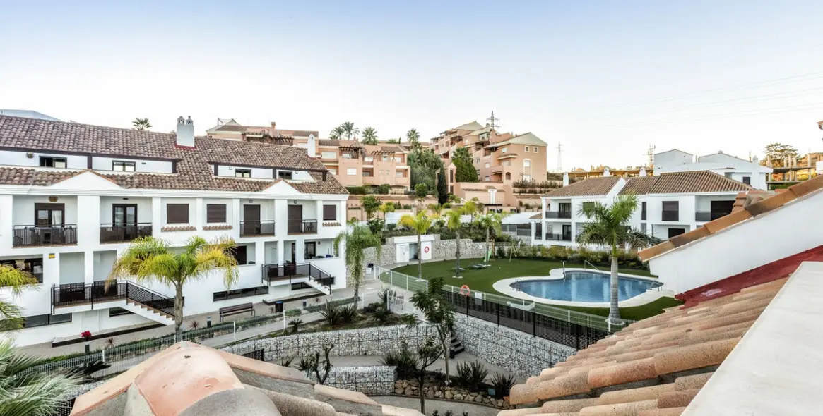 Sale of townhouse in Mijas Costa 19