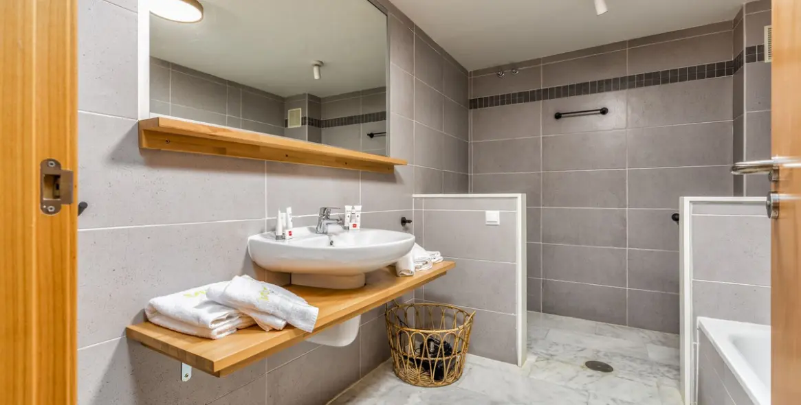 Sale of townhouse in Mijas Costa 30